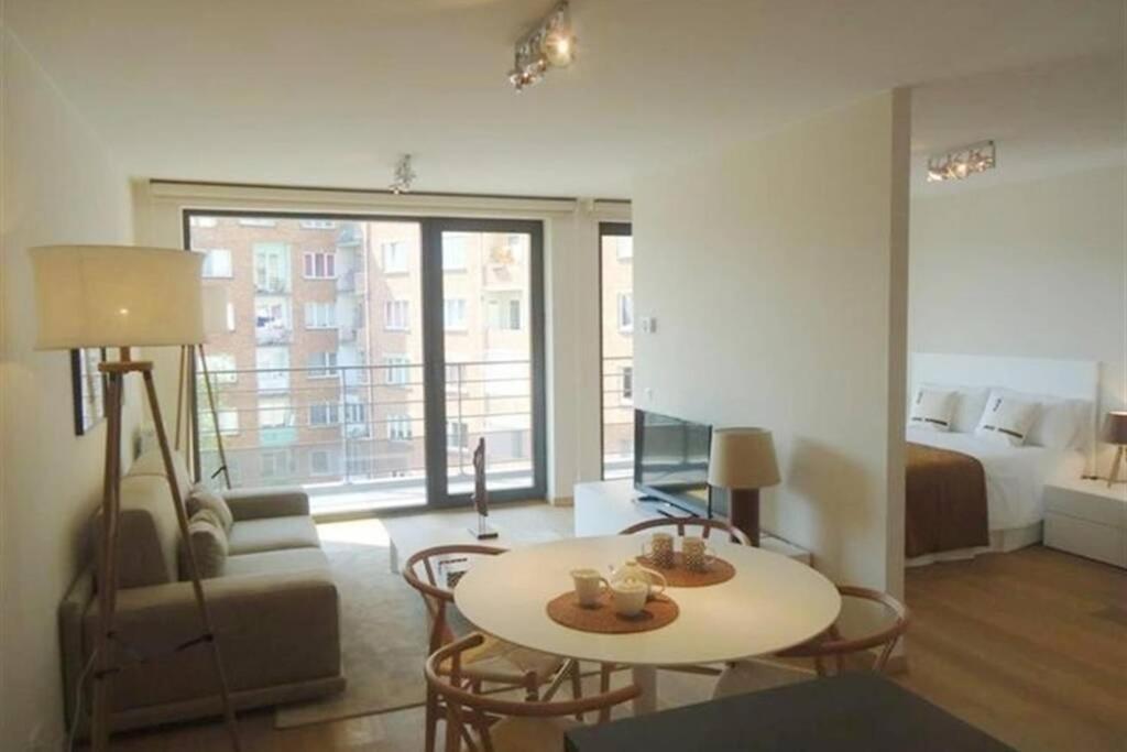 Luxury Suite Apartment Flagey/Louizalaan Брюссель Екстер'єр фото
